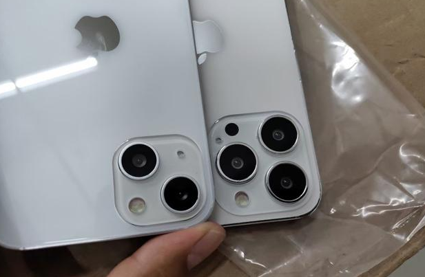 柳江苹果手机维修分享iPhone 13‌机模长什么样 
