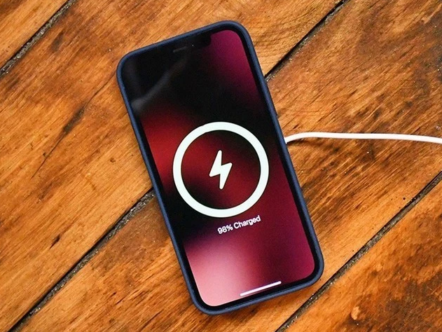柳江苹果手机维修分享iPhone 12可以随便充电吗 